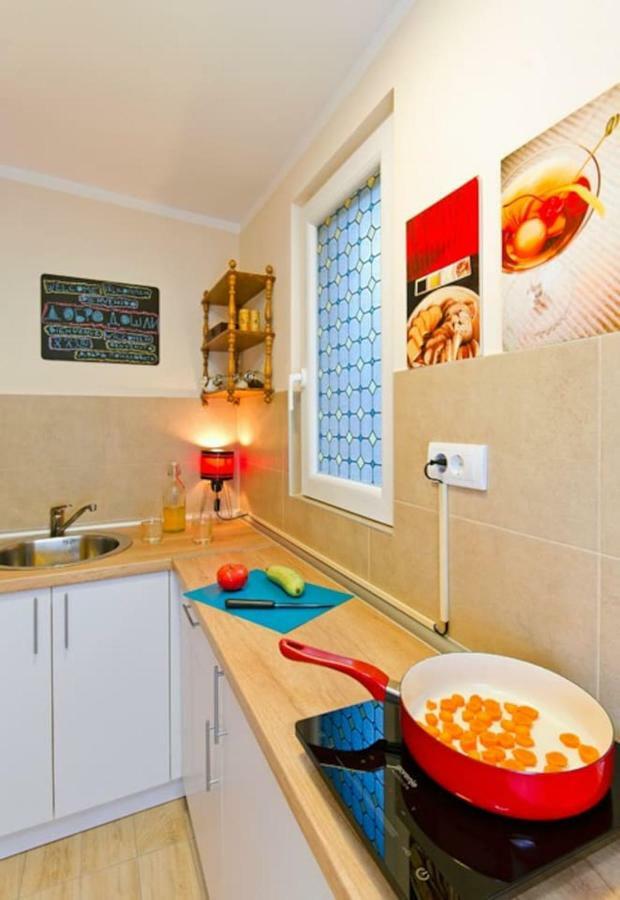 Cherry Tree Art House Belgrado Esterno foto