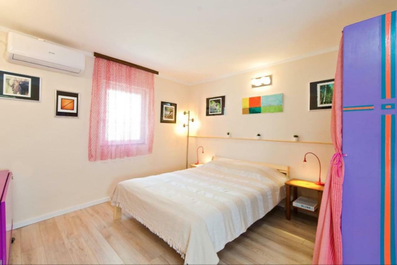 Cherry Tree Art House Belgrado Esterno foto